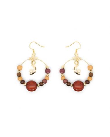 Boucle d'oreille dorée à l'or fin avec lune et ses perles en bois  - 1